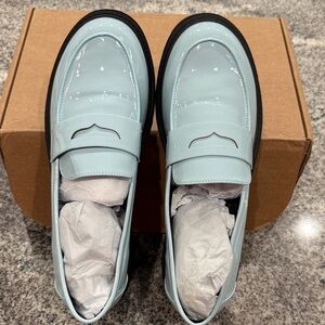 Women's Loafers with Lug Sole - Round Toe Leather Shoes Blue Sz 10